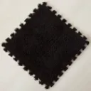 Alfombra-negro.webp
